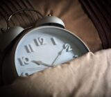 Three minutes of exercise before bed can extend your sleep by half an hour